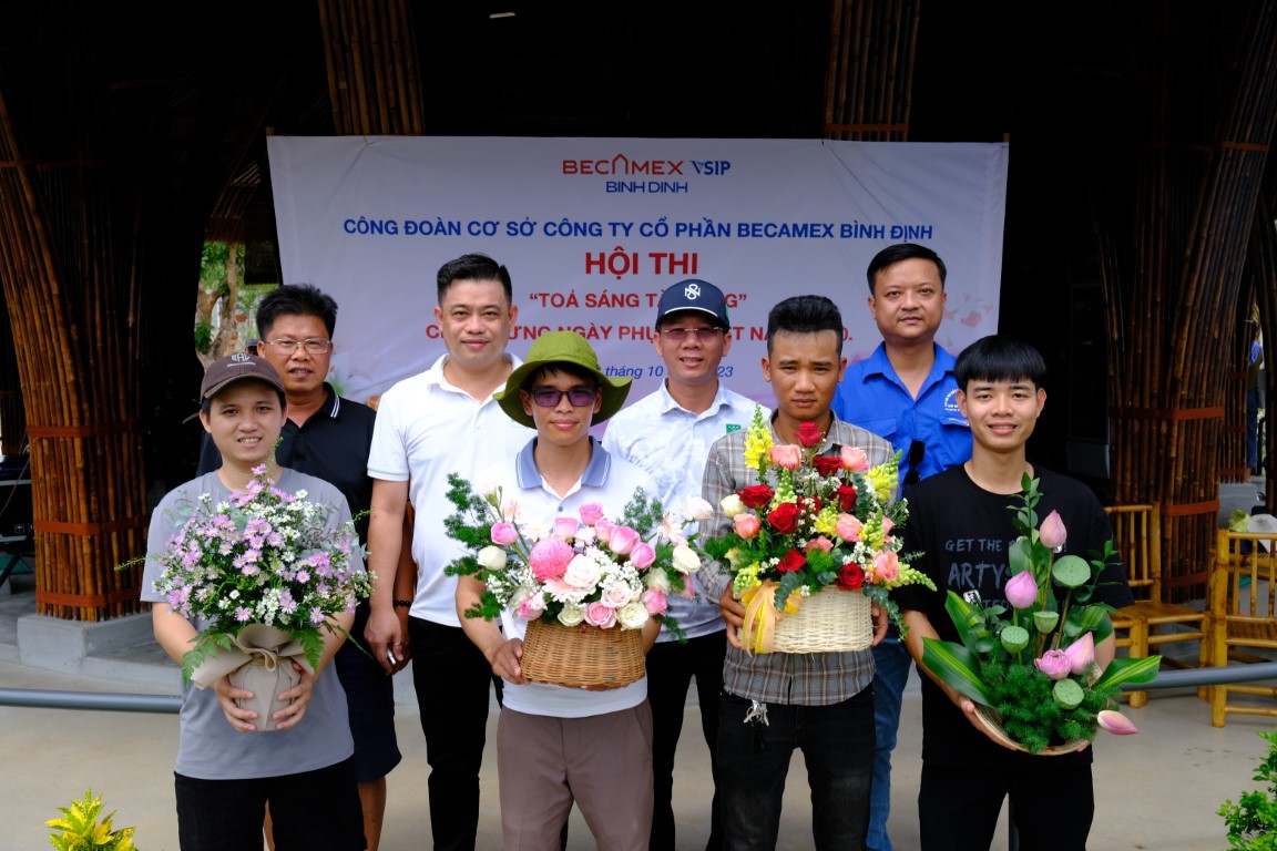 [20/10/2023] Công đoàn cơ sở phối hợp với Đoàn Thanh niên tổ chức các hoạt động chào mừng ngày Phụ nữ Việt Nam