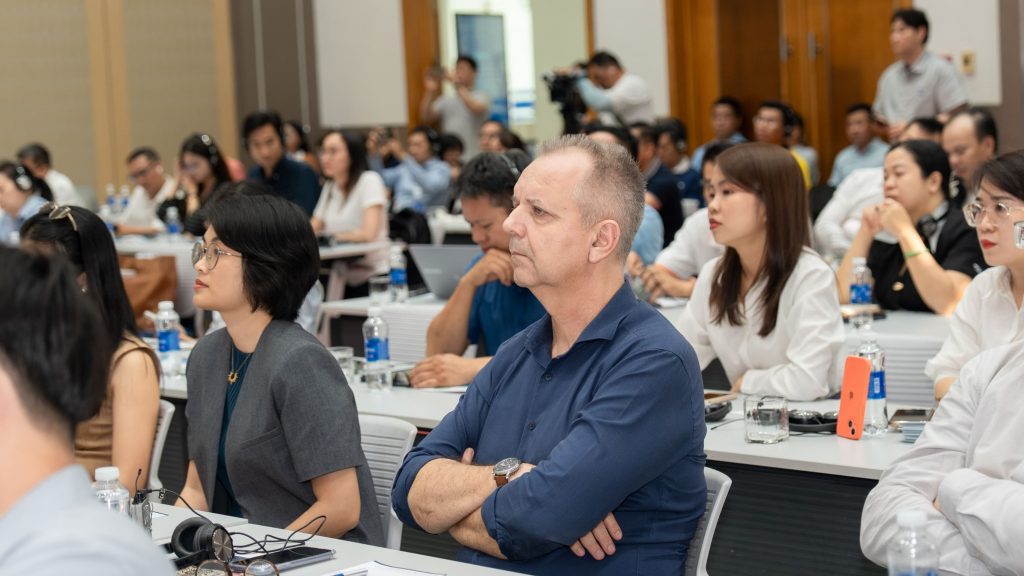 CAM KẾT HÀNH ĐỘNG TỪ BECAMEX VSIP BÌNH ĐỊNH: TỪ HẠ TẦNG XANH ĐẾN TƯƠNG LAI BỀN VỮNG 7 Becamex Bình Định 8 Becamex Bình Định